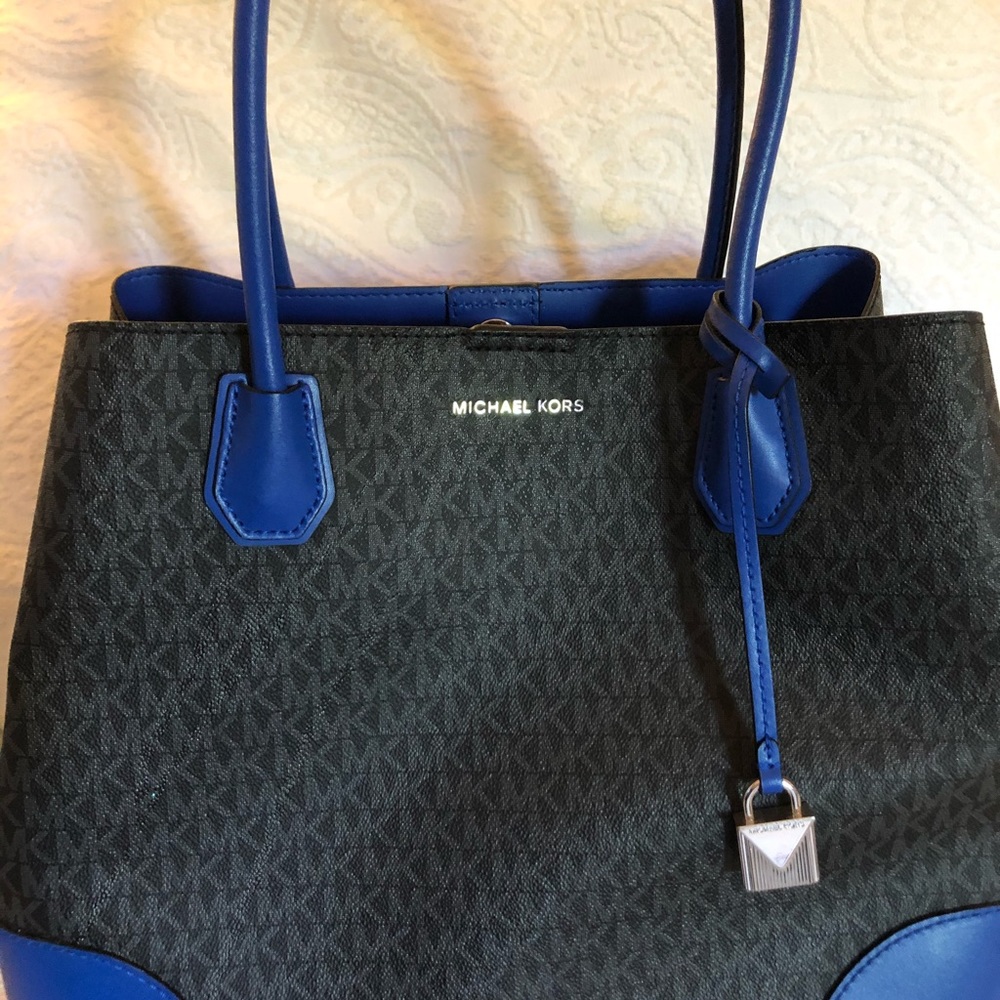 MK Purse